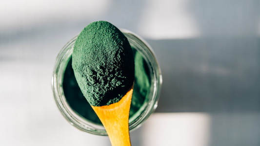 6 Incredible Health Benefits of Spirulina